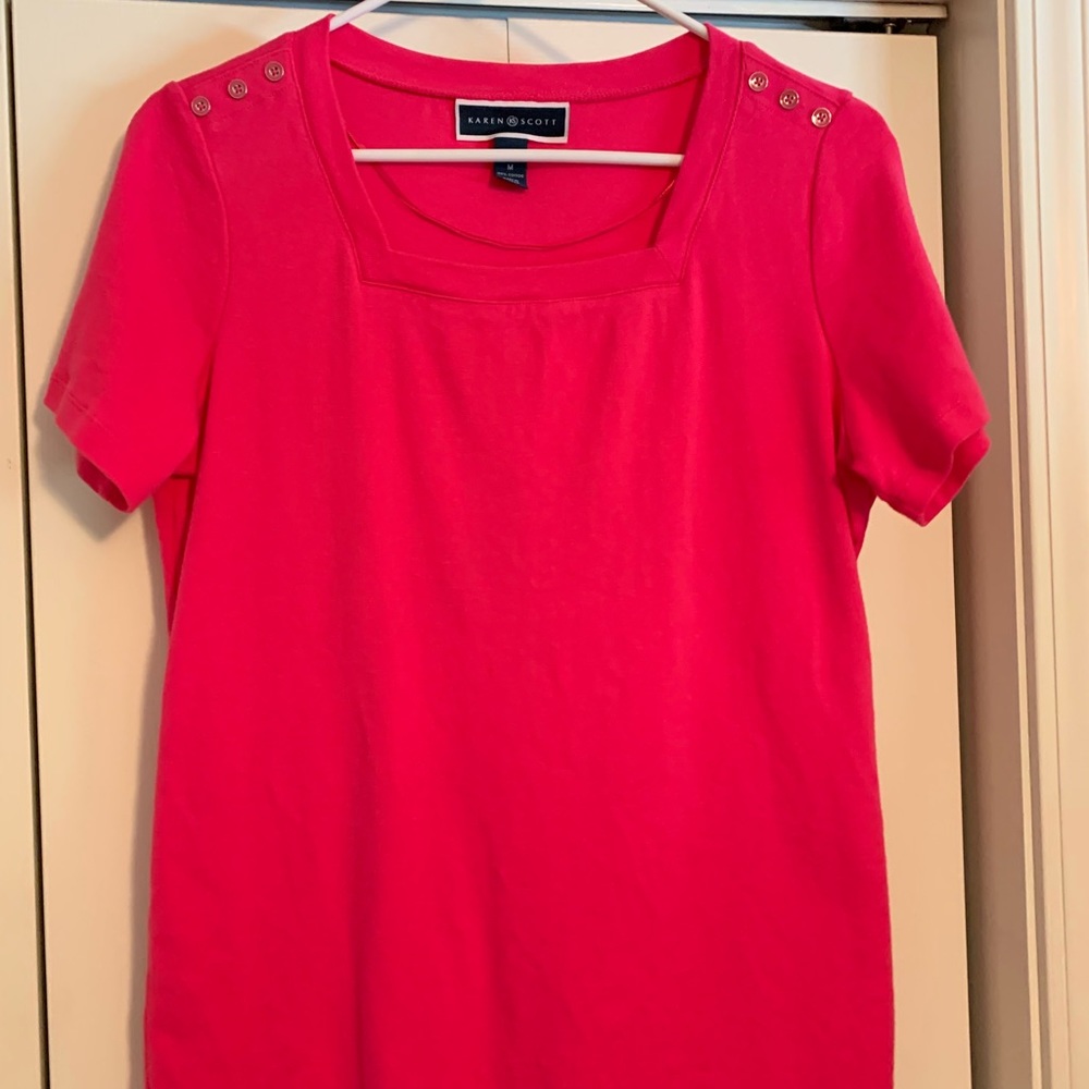 Size medium